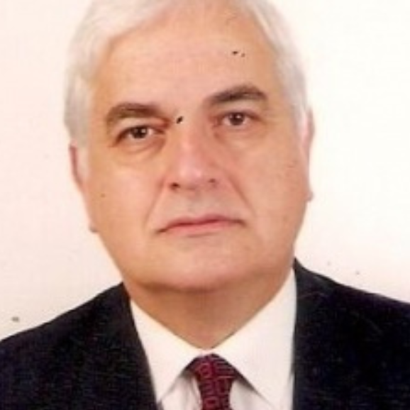 الوزير السابق الاستاذ عادل حمية